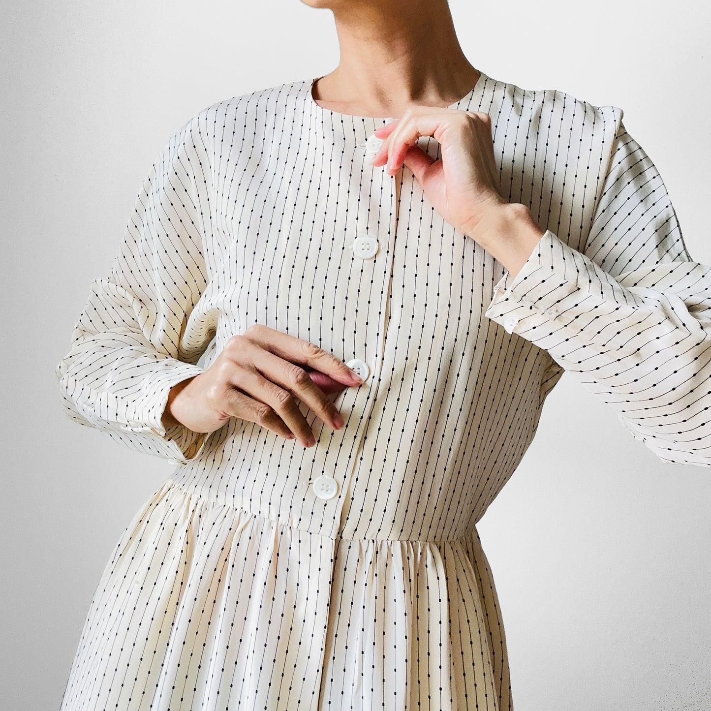 1980s Ankle Length Cream and Black Silk Patterned Button Front Dress - S/M