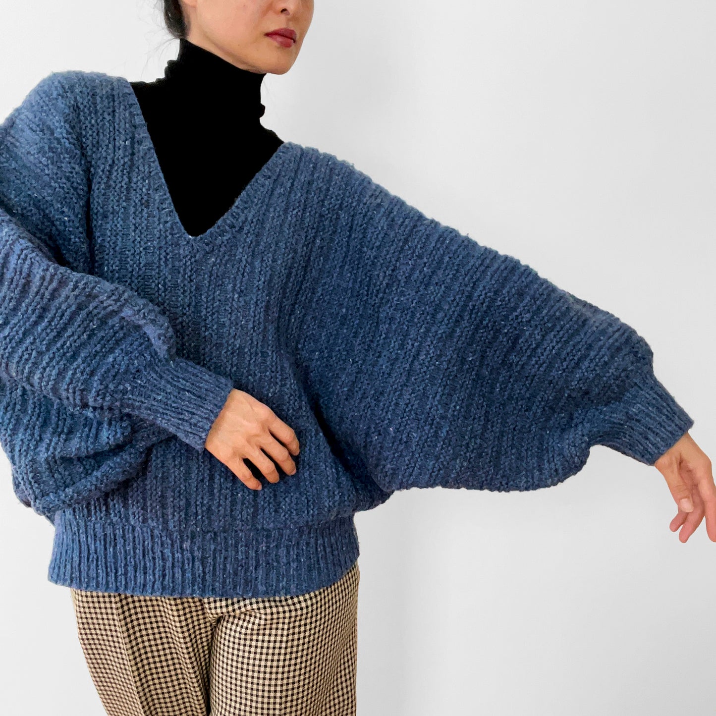 1980s Blue Bubble Sleeve Handmade Wool Sweater