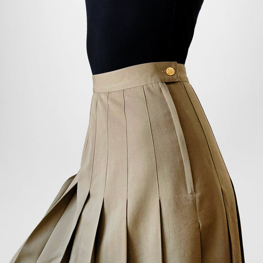 1970s - 1980s Made in Canada Wheat Beige Side Button Knife Pleat Tea Length A-Line Skirt - Waist 26