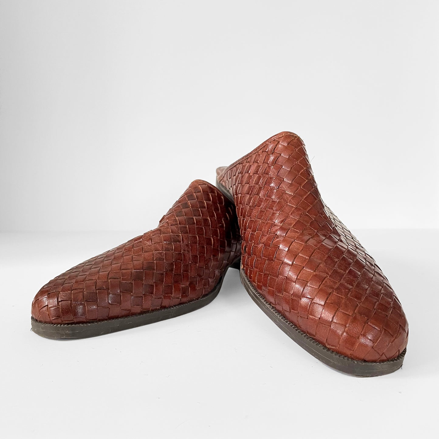 1990s Saddle Brown Woven Leather Low-Heel Slip-On Flats