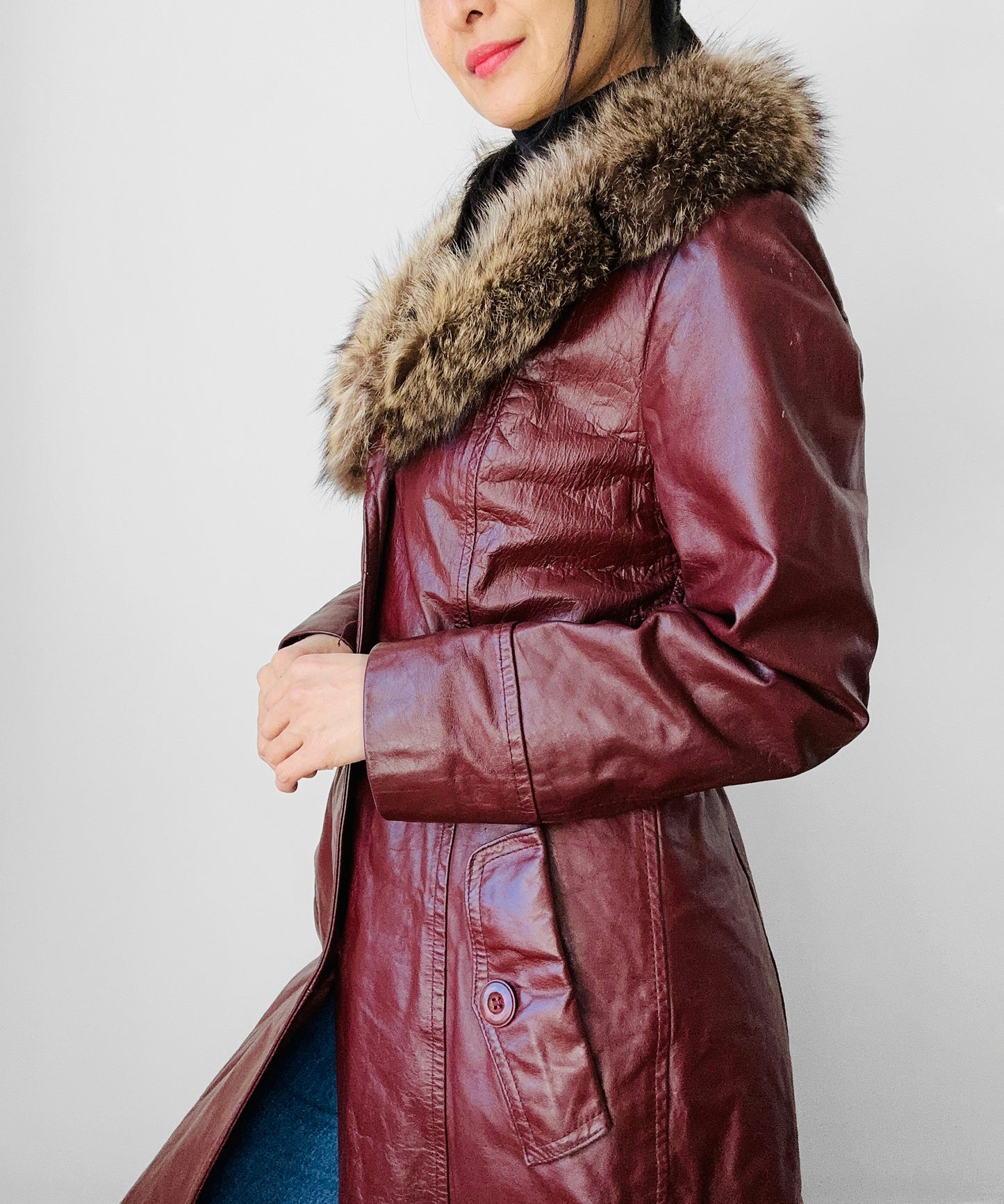 1970s Maroon Fur Collar Made in Canada Fitted Quilted Lining Coat - S/M