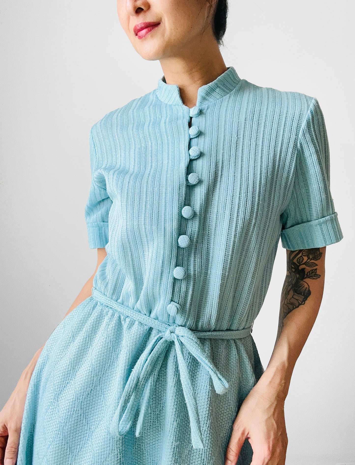 1960s Turquoise Button-Front Tied-Waist Short-Sleeve Textured Knit Dress - Sz. S