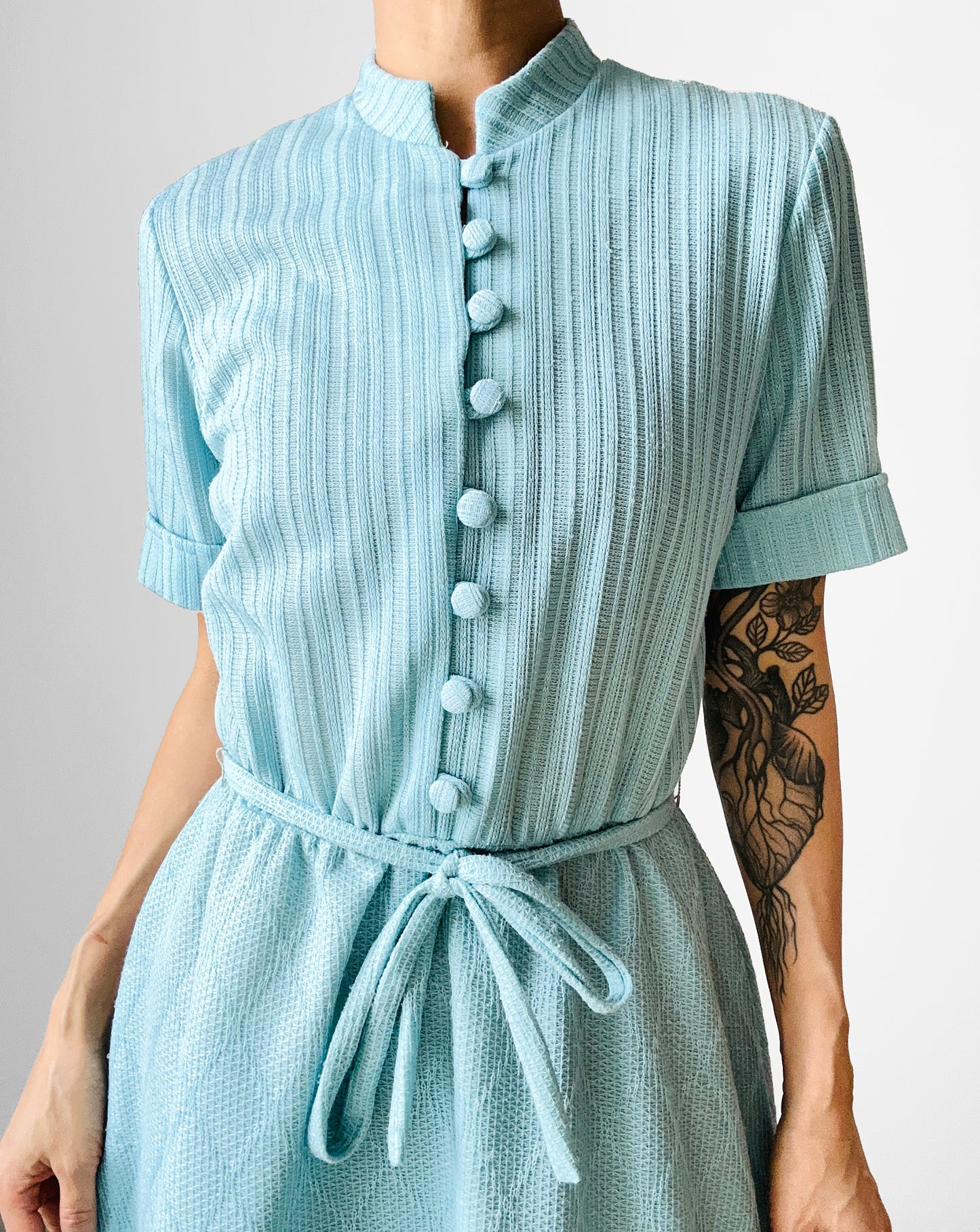 1960s Turquoise Button-Front Tied-Waist Short-Sleeve Textured Knit Dress - Sz. S