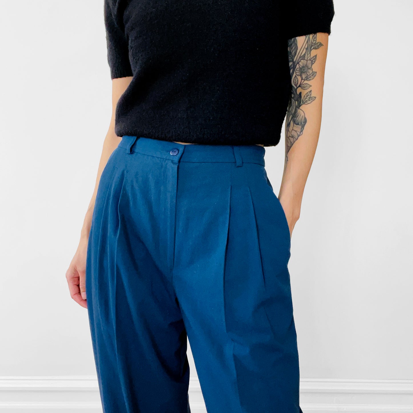 1980s Blue High-Waisted Pleated Tapered-Leg Pants