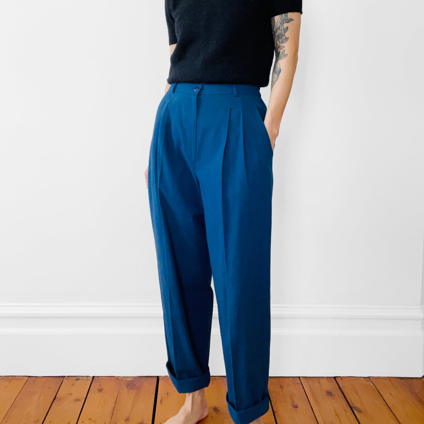 1980s Blue High-Waisted Pleated Tapered-Leg Pants