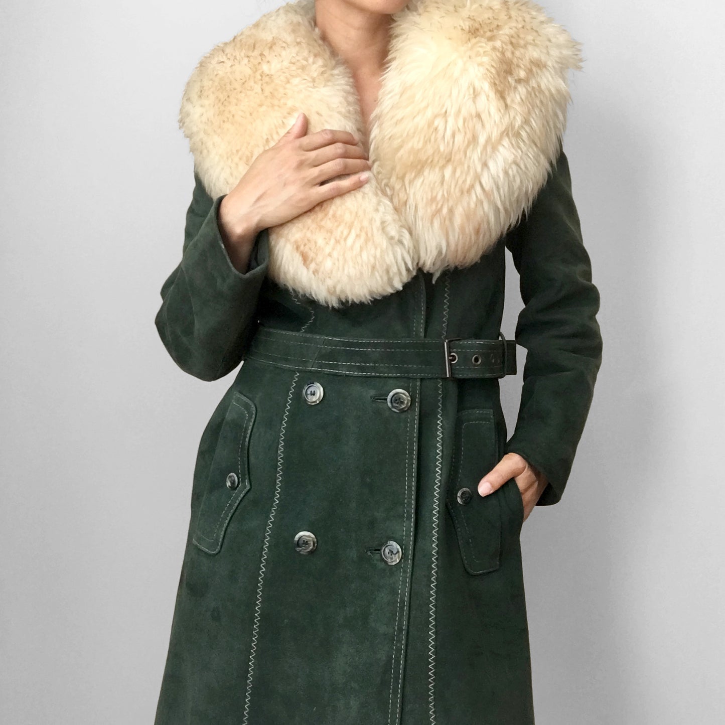 1970s Made in England Faux Fur Collared Hunter-Green Suede Leather Belted Coat